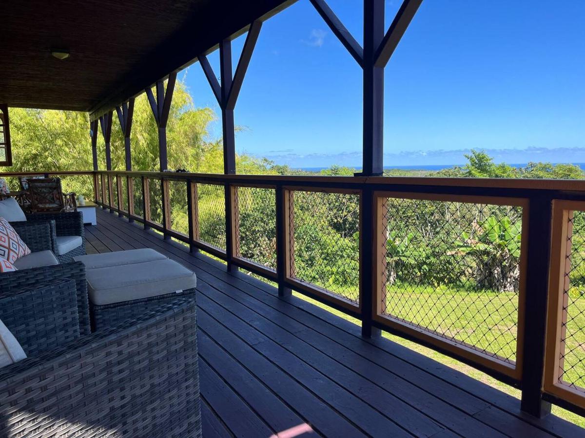 Off-grid Getaway With Ocean Views In Paradise Séjour chez l'habitant