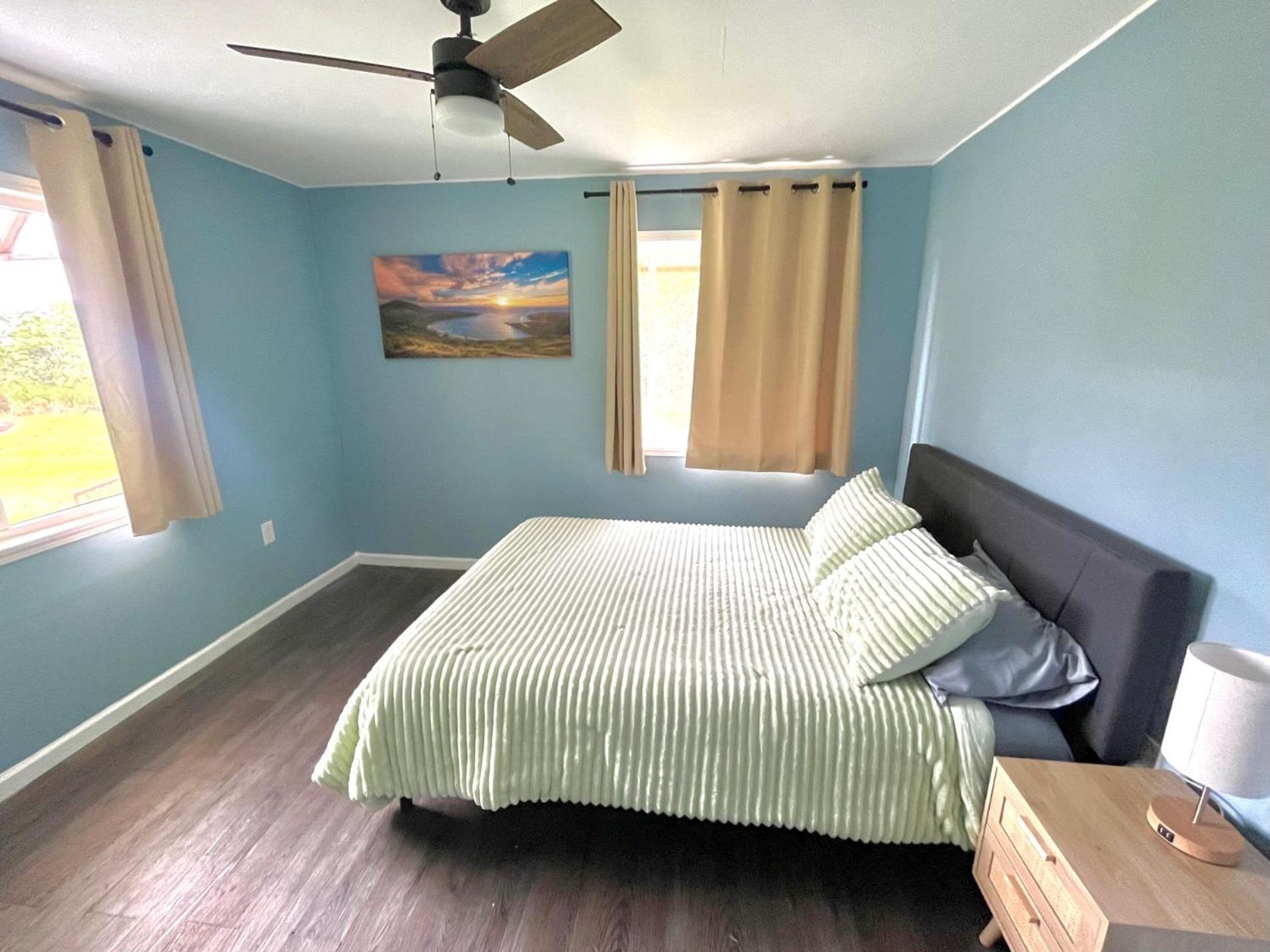 Séjour chez l'habitant Off-grid Getaway With Ocean Views In Paradise *